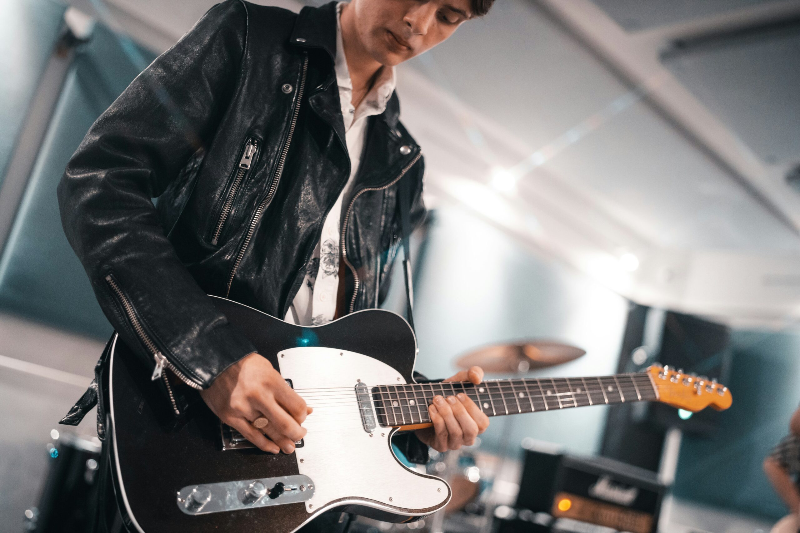 5 Techniques to Level Up Your Guitar Game